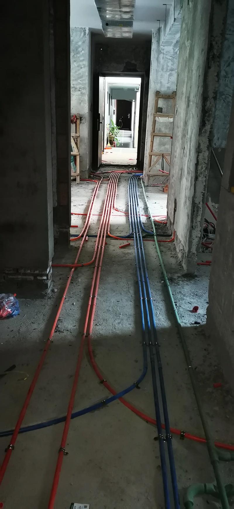 廈門阿榮水電安裝,施工現場實拍,今天作的不多,將就拍一下,用